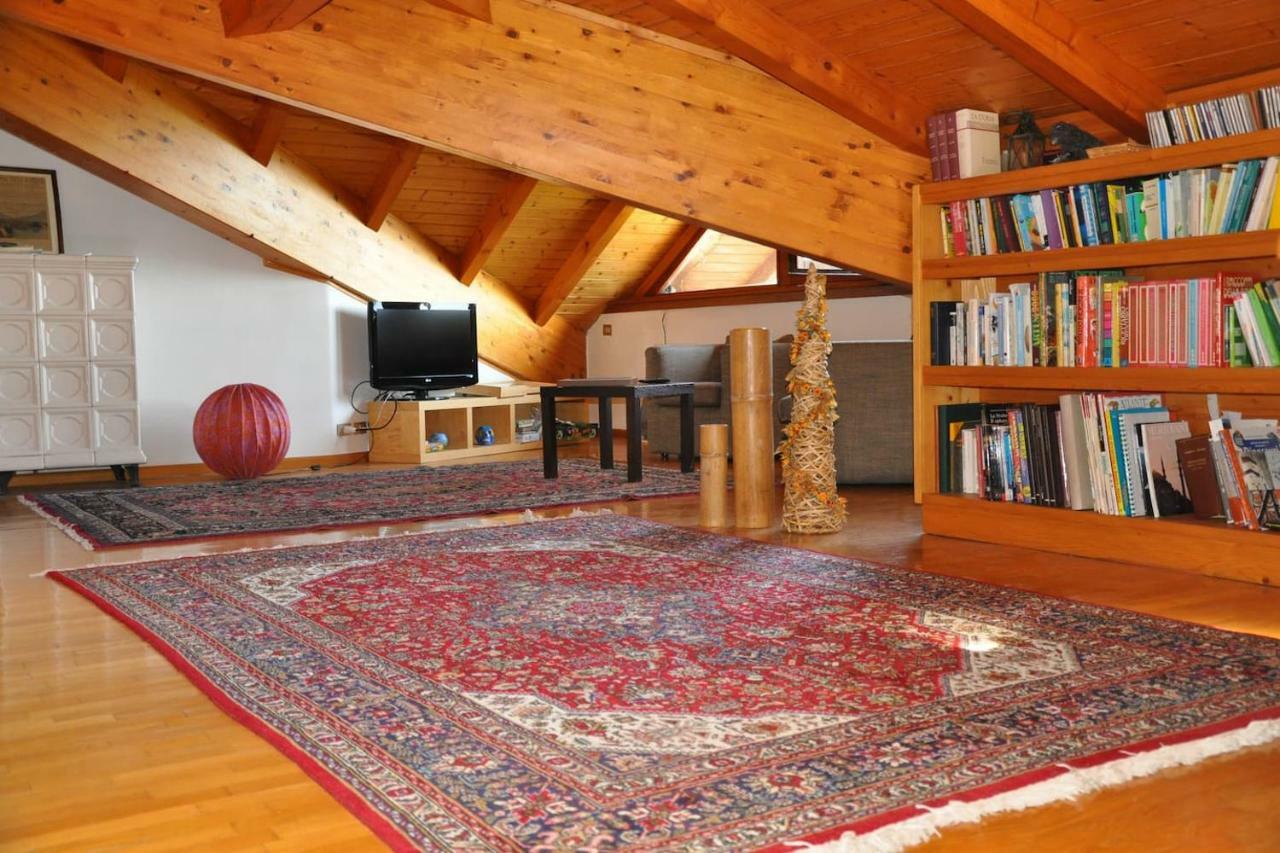 Appartamento Casa Al parco: mansarda, giardino, relax Calavino Esterno foto